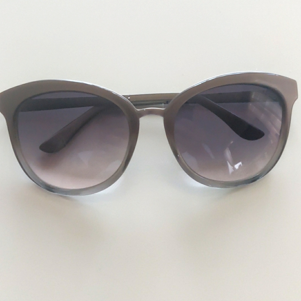 Tom Ford Emma TF461 59B Sunglasses 56-19-130